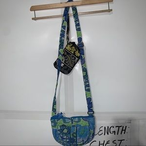 Vera Bradley Black Floral Splash Zip Wallet purse